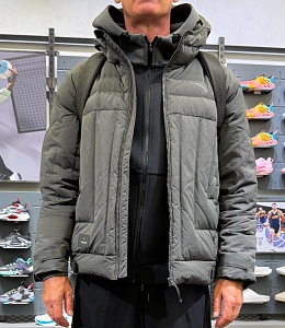 Пуховик короткий с капюшоном ANTA Robert Geller M